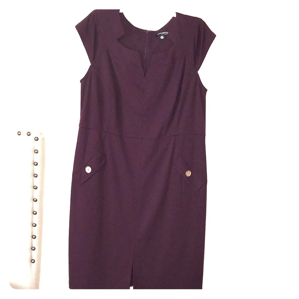 Super cute and classy plum colored dress.